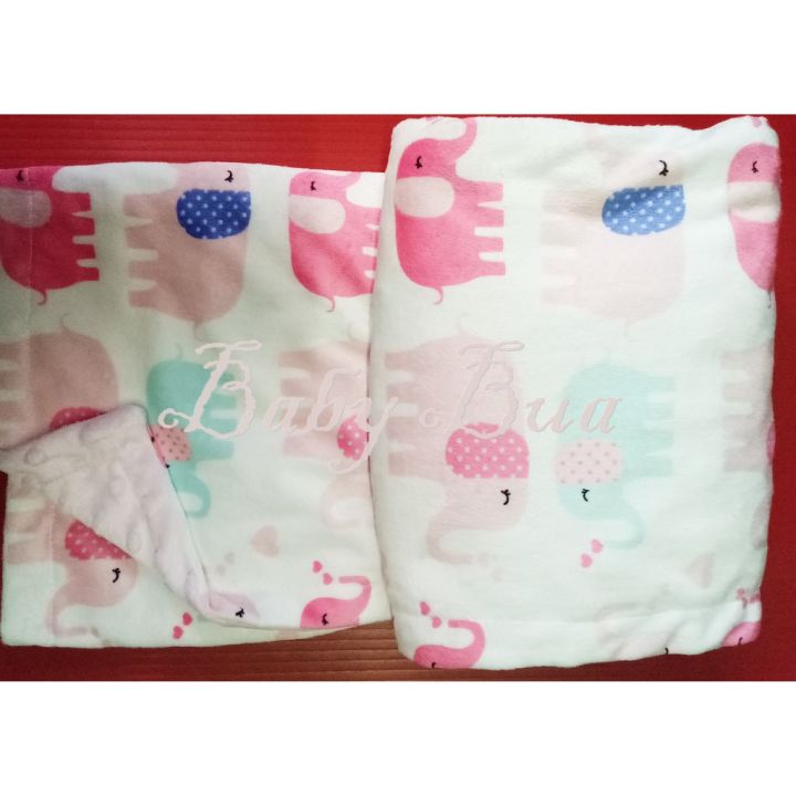 babybua-ผ้าห่มขนมิ้ง-พร้อมส่งจากไทย-ผ้าห่มมิ้งกี้ดอท-minky-fabric-ผ้าห่มเด็ก-พิมพ์ลายน่ารัก