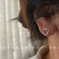 Simple and versatile, hollow out heart shaped love earrings, silver woven peach heart S925 silver needle earrings SSQT