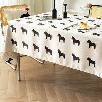 table cover Table Runner tablecloth ผ้าปูโต๊ะผ้าปูโต๊ะทรงสี่เหลี่ยมหรูหราเบาๆผ้าผ้าปูโต๊ะกาแฟห้องนั่งเล่นสไตล์ฝรั่งเศส ins แผ่นรองโต๊ะลม