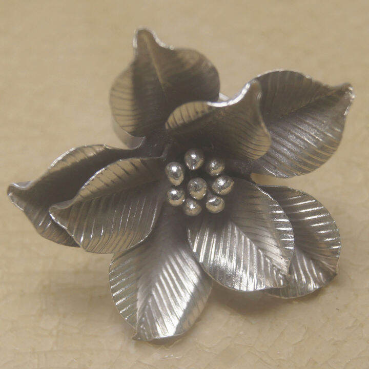 flower-karen-hill-tribe-silver-are-unique-beauty-as-a-valuable-souvenir-valuable-gifts-for-loved-ones-size-7-5-o