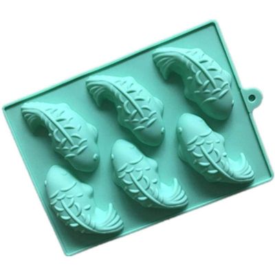 GL-แม่พิมพ์ ซิลิโคน ปลาคาร์ฟ 6 ช่อง (คละสี) small carp silicone mold