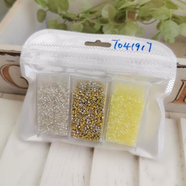 japan-round-uniform-beads-2mm-diy-beaded-method-embroidery-handmade-whole-set-with-bottles-for-sale-10g-per-bottle