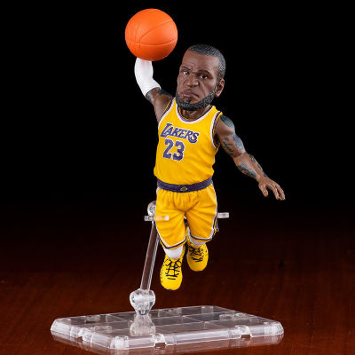 [COD]NBA ซุปเปอร์สตาร์บาสเก็ต เจมส์ แกงกะหรี่ แข็งรุ่นมือรูปปั้นเครื่องประดับตุ๊กตา ของขวัญสำหรับเด็กผู้ชาย