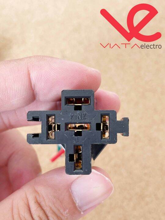 SOCKET RELAY MOBIL 5PIN (1 BH) SOCKET RELAY 5 KAKI SOCKET RELAY TRUK