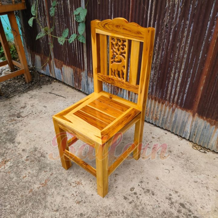 bf-เก้าอี้ไม้สัก-เก้าอี้พนักพิงไม้สักฉลุลายกวาง-อย่างหนา-รับน้ำหนักได้มาก-เก้าอี้โต๊ะอาหาร-สีเคลือบเงาใส