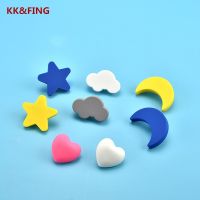 KK&amp;FING Cute Star Moon Rubber Handle Knock-proof Drawer Cabinet Door Knob Childrens Room Wardrobe Desk Pulls Furniture Hardware Door Hardware Locks