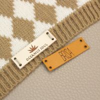 【LZ】▦✔  Couro costura Tag com logotipo personalizado ou texto chapéus personalizados Tags crochê e etiquetas de roupas marcas artesanais 15x50mm