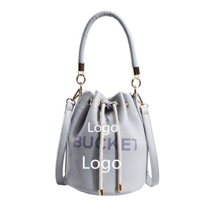 กระเป๋าทรงจีบเชือกรูดหญิง-2023-กระเป๋าถือผู้หญิงสไตล์ตะวันตกแฟชั่นใหม่-bucket-bag-กระเป๋าสะพายข้างแฟชั่น