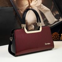 Fashionable womens bag 2023 practical all-match mother-in-law handbag middle-aged mother genuine leather bag one-shoulder Messenger bag 〖WYUE〗