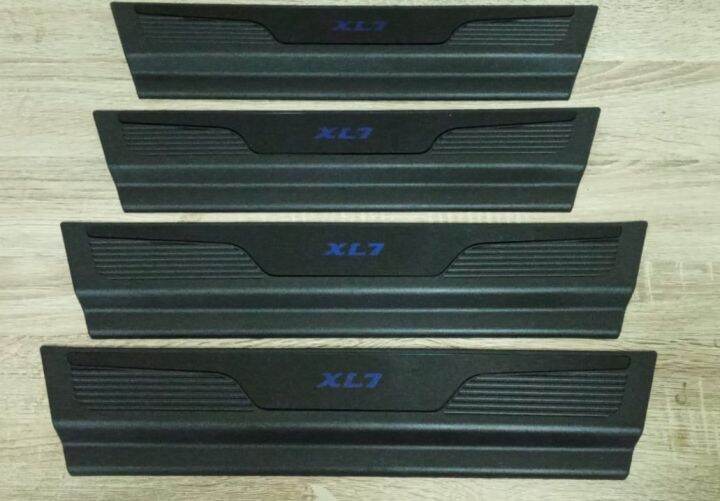 Sillplate Sill Plate Samping Suzuki XL7 Tulisan Biru Lazada Indonesia