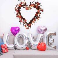 20 Led Lights Illuminated Valentine Heart-Shaped Love Red Rose Decoration Wreath Christmas Door Hanging Wall Decoration