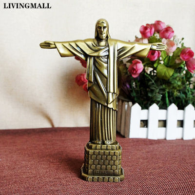 Livingmall โลหะรูปปั้นพระเยซู Figurine Art คริสเตียนรูปปั้น Crist Redentor พระเยซูคริสต์ประติมากรรมรุ่น Tabletop ตกแต่งบ้าน