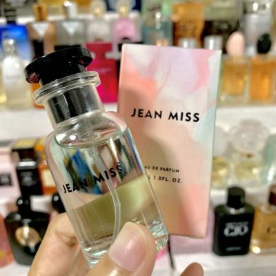 น้ำหอมผู้หญิงเเท้ JEAN MISS 30ML กลิ่นหอมกุหลาบ หอมฟรุตตี้ หวานละมุน ติดทนนาน ขนาดพกพา