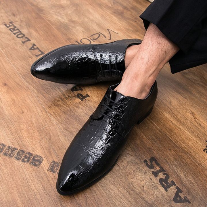 รองเท้าเสื้อผู้ชายหนังรองเท้าผูกเชือกอ็อกฟอร์ดสำหรับผู้ชาย-รองเท้าหนังผู้ชายรองเท้าส้นเตี้ยรองเท้างานแต่งงานรองเท้าทางการสำหรับงานแต่งงานสไตล์โบรกทำด้วยมือ