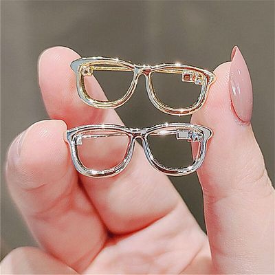 New Japanese Cute Hollow Small Glasses Woman of Man Workplace Brooch Anti Glare Decorative Badge Scarf Buckle Jewelry Headbands
