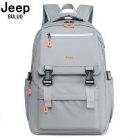 กระเป๋าเป้สะพายหลังสำหรับผู้ชายและผู้หญิงแบรนด์ JEEP BULUO กระเป๋าเดินทางวัยรุ่นโรงเรียนวิทยาลัยลำลองนักเรียนกันน้ำใหม่สำหรับแล็ปท็อป14นิ้ว