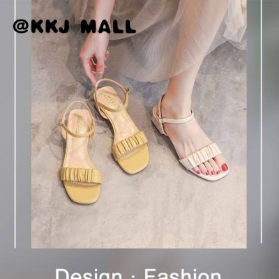 KKJ MALL รองเท้าแตะผู้หญิง 2021 ฤดูร้อนใหม่กับกระโปรงส้นหนาปานกลางและคำที่อ่อนโยนกับรองเท้าแตะส้นเตี้ยฝรั่งเศส