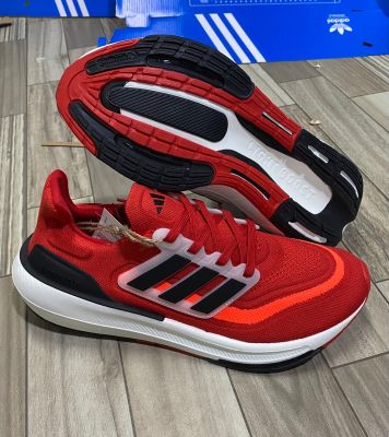 Adidas Ultraboost สีแดง ใส่เที่ยว/ทำงาน/เล่นกีฬา ปี2023