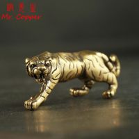 Pure Copper Solid Vintage Tiger Miniature Figurines Table Decoration Accessories Brass King Of Beasts Zodiac Animal Small Statue