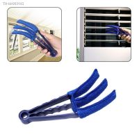 ﹍ 1Pcs Blue Kitchen Cleaning Tools Home Cleaning 3-blades Window Blinds BrushMicrofiber Removable Washable Cleaning Brush