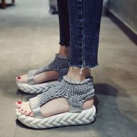 COD สินค้าแฟชั่นWomen sandals Korean version Fashion Thick bottom Sandals Wool material Casual sandal Beach sandals H09