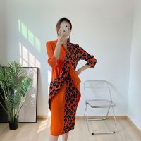 2023 Hot Miyake pleated leopard print color-blocked dress for women  new European and American high-end western style large size slimming one-step dress