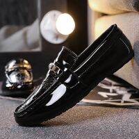The new 2022 men leisure shoes breathable lazy people