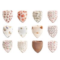 【DT】hot！ 1Pc Feeding Drool Bibs Cotton Accessories Newborn Printing Soft  Baby 12 Patterns