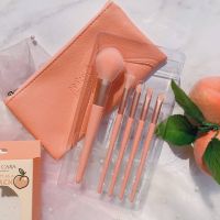 น้องมาแล้ว พร้อมส่ง เซตแปรงพีช Neecara sweet as a peach brush set N615 น้องเค้าน่ารักมาก งานดีมากจริงๆเซตนี้ ขนแปรงเอย ความนุ่มเอย~~ แถมกระเป๋าอีกก