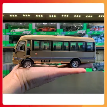 Mô hình xe Bus Toyota Coaster CMB tỉ lệ 132