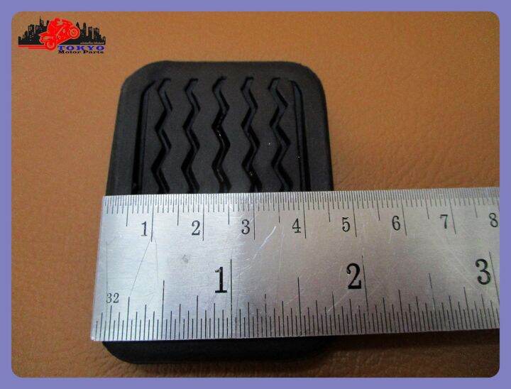 nissan-datsun-520-521-610-620-720-pick-up-ute-251202528-year-1969-1985-brake-pedal-amp-clutch-pedal-rubber-set-ยางแป้นเบรก-แป้นคลัทช์