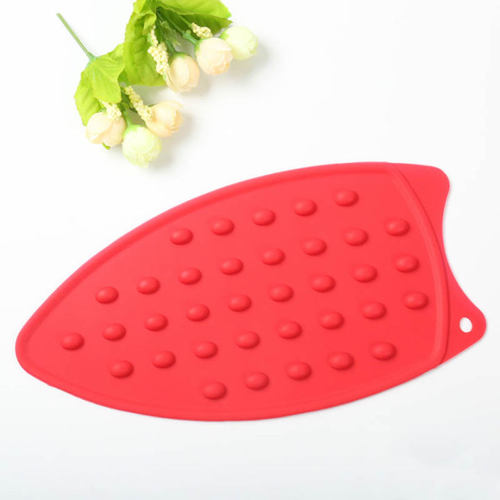 2021silicone-1-pc-flexible-ironing-blanket-heat-resistant-dotted-bubbled-portable-iron-rest-pads-ironing-board-pad