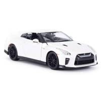 Bburago 1:24 2017 Nissan GT-R โมเดลรถยนต์ ของเล่น ของสะสม แบบจำลองรถ (เก็บคูปองส่งฟรี หรือเก็บคูปองใช้ส่วนลดค่าจัดส่งได้ค่ะ)