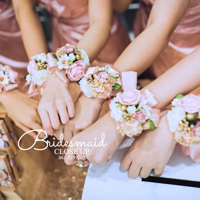 พร้อมส่ง-จาก-กทม-ข้อมือเพื่อนเจ้าสาว-i-ดอกไม้ผูกข้อมือเพื่อนเจ้าสาว-i-ริบบิ้นผูกข้อมือ-i-bridesmaid-i-wrist-corsage-i-ของใช้งานแต่ง
