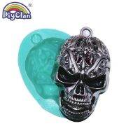 ELEGANT Skull Head Cross Pendant Silicone Mold For Hip Hop Punk Necklace Resin Halloween Chocolate Fondant Cake Decoration Tools Matic