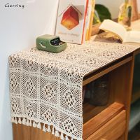 Gerring Crochet Table Runner Beige Vintage Christmas Table Flag Home Decor Lace Porch Desk Tablecloth TV Cabinet Cover