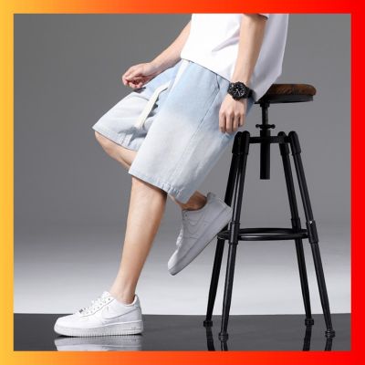 ฤดูร้อนผู้ชายกางเกงยีนส์กางเกงขาสั้นหลวมแสดงผอมไล่ระดับสีรุ่นเกาหลีแนวโน้มสบาย ๆ ใหม่เยาวชนลูกไม้กางเกงขาสั้นผู้ชาย WJ5E