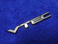 AD.โลโก้ตัวหนังสือ VTEC ขอบดำ 1.2×9.5cm 1ชิ้น