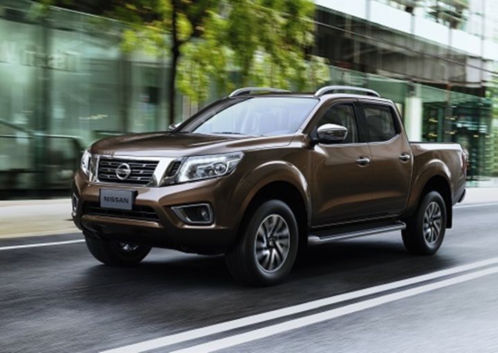 เบ้ารองมือเปิด-เบ้ามือ-เบ้ารองมือเปิดประตูโครเมี่ยม-นิสสัน-นาวาร่า-nissan-navara-2014-ปัจจุบัน-โครเมี่ยม-4-ประตู