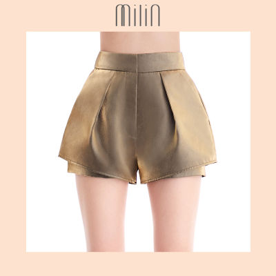 [MILIN] Shiny metallic pleated front high waist peplum shorts กางเกงขาสั้น ผ้าเมทัลลิก เนื้อวาว จับจีบ ดีเทลซ้อนสองชั้น Amylin Shorts สีเทาเงิน/ สีทอง Metallic Grey/ Metallic Gold