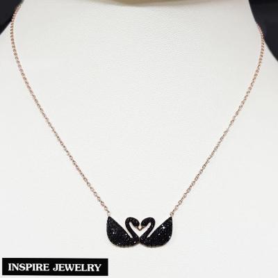 Inspire Jewelry ,สร้อยคอหงส์ หงส์คู่ Black Swan  ตัวเรือนหุ้มทองแท้ Pink Gold  ฝังนิลดำ งานจิลวลี สวยงามหรู ขนาด 16-18 CM (ปรับขนาดได้) เพิ่มความสง่างาม