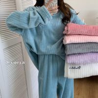 Autumn and winter flannel pajamas womens two-piece coral fleece homewear new loose casual womens striped simple pajamas