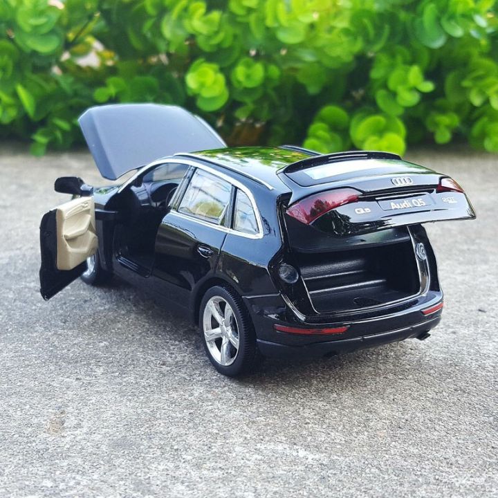 1-32-audi-q5-suv-alloy-car-model-diecasts-amp-toy-vehicle-metal-car-model-collection-sound-and-light-high-simulation-kids-toy-gift