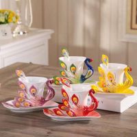 200ML Bone China 3D Color Enamel Peacock Coffee Cup Set with Saucer and Spoon Ceramic Teacups Drinwkare Cool Cups Coffee Mug