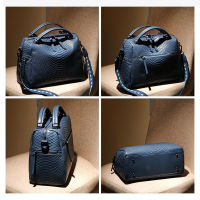 2021 Blue Designer Crocodile Pattern Cow Leather Womens Handbag Elegant All-match Female Shoulder Bag with Wide Strap Tote