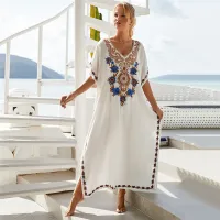 --D0512 The new 2023 European and American white skirt vacation cotton embroidered beach blouse robes embroidery skirt bikini smock