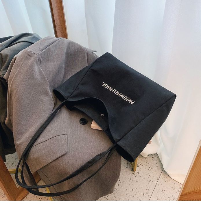 กระเป๋าสะพายข้าง-ถุงผ้า-แฟชั่น-ยอดฮิต-2020-มาใหม่-สวยมากๆ-ks621