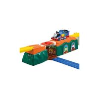 TOMY Plarail Thomas: ข้ามสายรุ้งกันเถอะ! สะพานยืดรถไฟของเล่น3ปีขึ้นไป