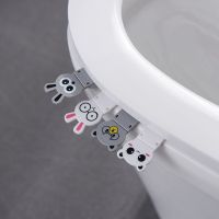 1Pcs Cute Cartoon Toilet Cover Lifting Device Bathroom Toilet Lid Handle Sticker Portable Sanitary Handle Seat Accessory