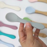 BPA Free Silicone Baby Spoon Solid Color Soft Learn To Eat Self-Feeding Spoon Baby Tableware For Kids Bowl Fork Spoon Sets